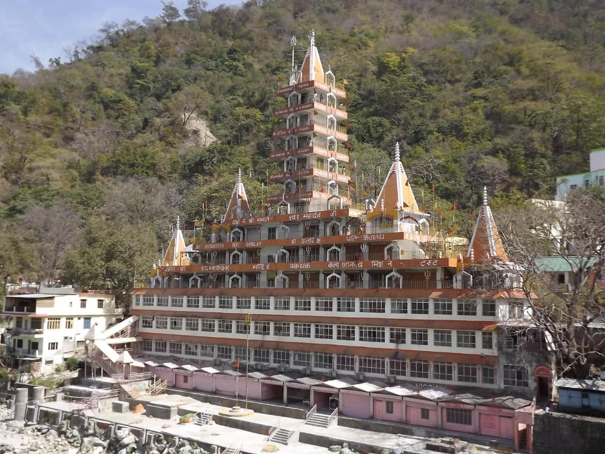H7 Stay On The Ganges, Yoga & Spa Resort, ริชิเคช ภายนอก รูปภาพ