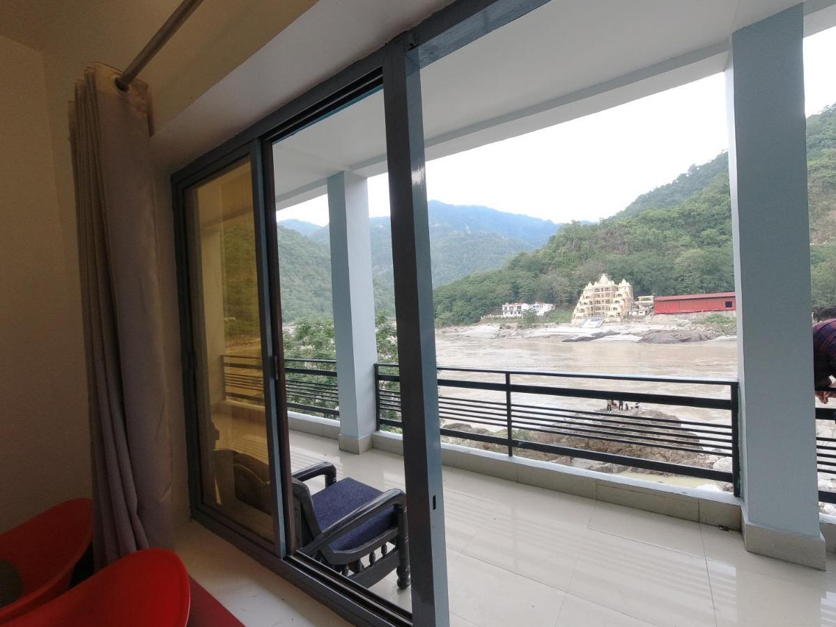 H7 Stay On The Ganges, Yoga & Spa Resort, ริชิเคช ภายนอก รูปภาพ